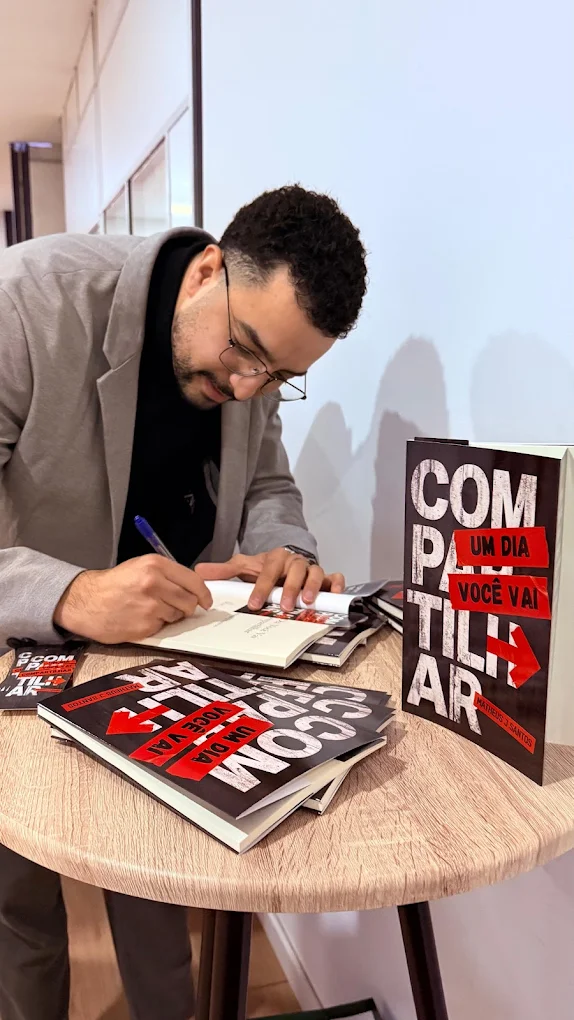 Matheus J. Santos